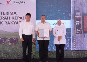 Ribuan Sapi Perah Dilepas Barantin, Guna Kemitraan Peternak di Jatim