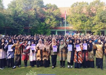 MPLS SMK Negeri 2 Buduran Hasilkan Inovasi Buku ‘Tunik Semarak’