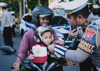 Gelar OPS Patuh Semeru 2025, Satlantas Polres Gresik Kampanye Tertib Lalu Lintas dengan Pendekatan Humanis