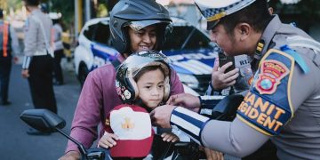 Gelar OPS Patuh Semeru 2025, Satlantas Polres Gresik Kampanye Tertib Lalu Lintas dengan Pendekatan Humanis
