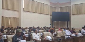 Hearing dengan DPRD Banyuwangi, Warga Kluncing Ingin Sejahtera Manfaatkan Lahan Perhutani