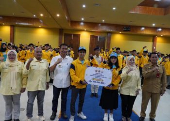 Bupati Bojonegoro Berangkatkan 792 Mahasiswa KKN TK Unigoro, Fokus Optimalisasi Potensi Desa untuk Geopark Berkelanjutan