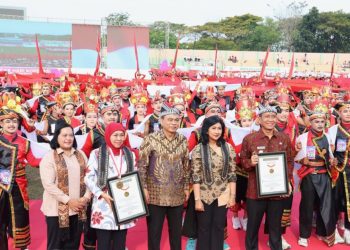 Puncak Peringatan Hari Koperasi ke-78 Provinsi Jawa Timur di Bojonegoro, 2.025 Penari Pecahkan Rekor MURI