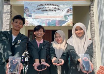 Mahasiswa KKN UINSA Ubah Limbah Jadi Energi di Jubellor Lamongan