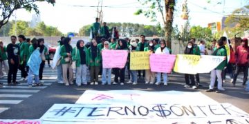 Sidoarjo Gagal Membaik, Aliansi Mahasiswa Unusida Geruduk Kantor Bupati Sidoarjo