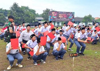 Ksatria Muda SMK YPM 8 ’Masuk’ Barak Militer Kompi Kavaleri Panser 3 Sidoarjo