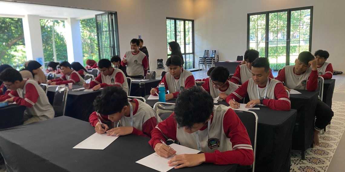 Kenalkan Kurikulum Pearson Edexcel ke Siswa Baru