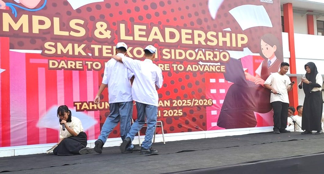 Hasil MPLS Ramah SMK Telkom Sidoarjo Ditampilkan Dalam Gelar Pensi