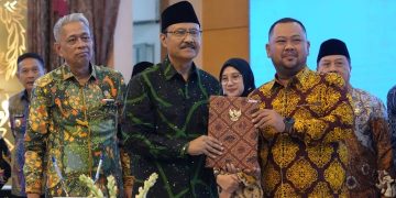 Akhir Juli ini Sekolah Rakyat Siap Beroperasi, Bupati Gresik Teken Perjanjian Pinjam Pakai Aset dengan Kemensos