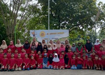 Yayasan Amanah Gresik Ajak Ratusan Anak Yatim Wisata dan Outbound di Pasuruan