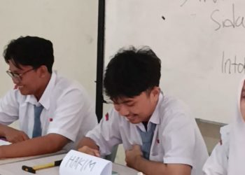 Lewat Simulasi Persidangan, SMA Muhammadiyah 1 Gresik Ajak Siswanya Berpikir Kritis dan Toleran