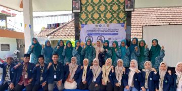 Mahasiswa KKN INSIDA Gelar Workshop Digitalisasi Laporan PKK di Ngargosari Gresik