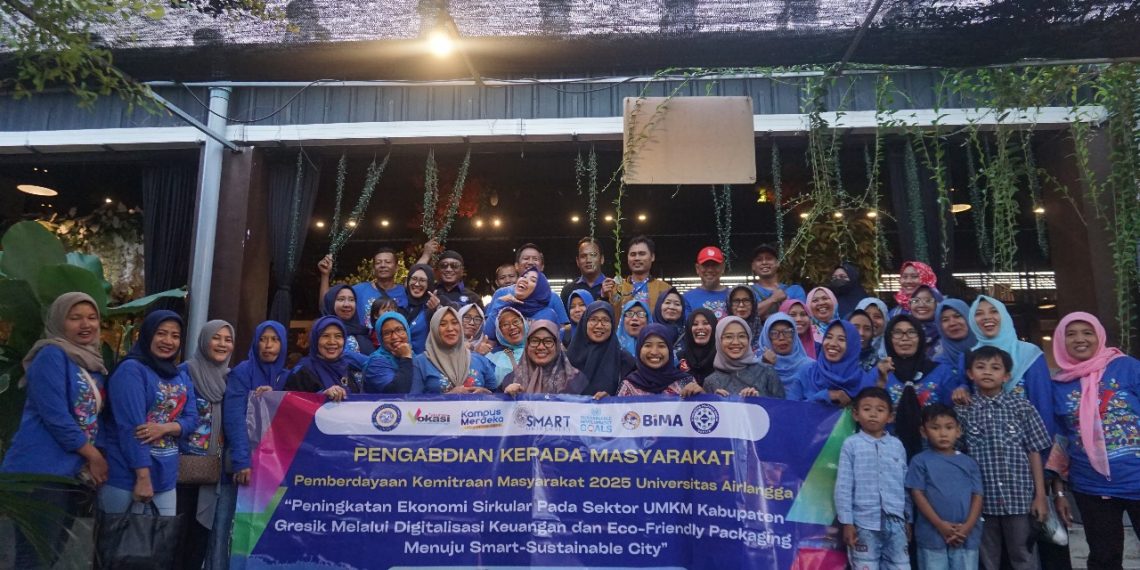 UNAIR – UMKM Gresik Wujudkan Ekonomi Sirkular melalui Digitalisasi Keuangan dan Kemasan Ramah Lingkungan