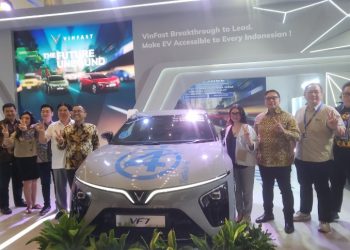 VinFast Pamerkan VF7 Gebrak GIIAS Surabaya, Tawarkan Program Menarik