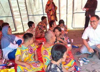 Anggota Komisi D DPRD Sidoarjo Beri Motivasi ODGJ Liponsos Sidoarjo