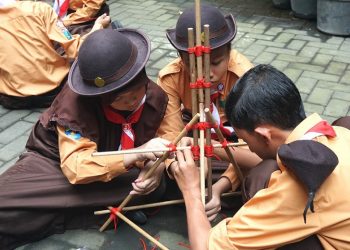 Lomba Kepanduan Warnai Hari Pramuka di SMP PGRI 1 Buduran