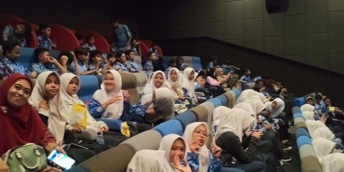 Spemupat Perkuat Kemampuan Literasi dan Karakter dengan Nobar Film ‘Cyberbullying’