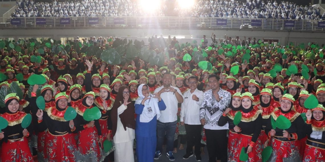 Rayakan HUT ke-75 IGTKI PGRI, Bupati Gresik Ajak Tingkatkan Kualitas Pendidikan dan Beri Insentif Khusus Guru Non-Sertifikasi