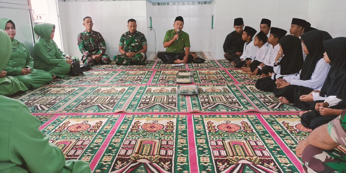 Awal Bertugas di Plosoklaten, Danramil Wiwied Gelar Doa bersama dan Santuni Anak Yatim