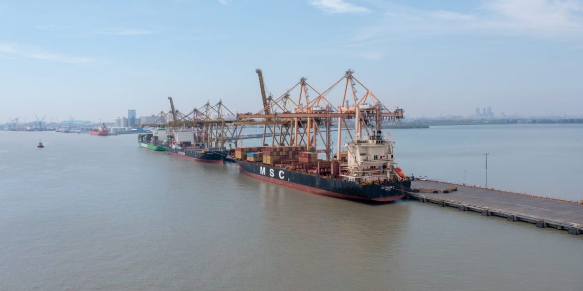 Sampai Agustus 2025, Arus Petikemas TPS  Naik Tipis