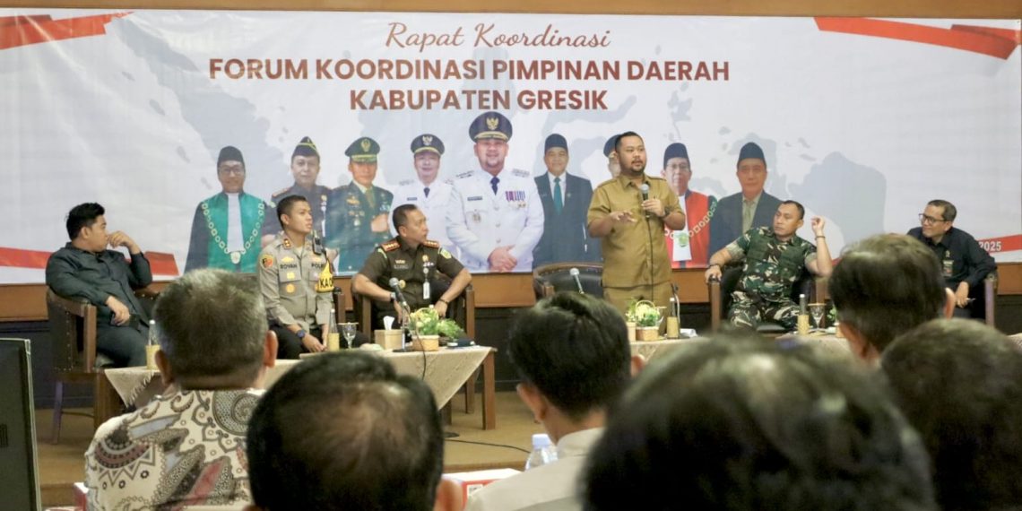 Bersama Forkopimda, Perusahaan Angkutan Barang dan Galian C Teken Deklarasi Patuhi Jam Operasional