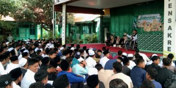 Maulid Nabi Muhammad SAW di SMP Negeri 1 Krembung Sekaligus Lestarikan Budaya Jawa