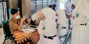 SMA Negeri 1 Waru Lakukan Skrining Kesehatan, Mulai Anti NAPZA Hingga Kantin Sehat