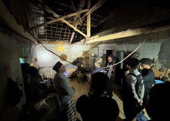 Puting Beliung Landa Kepung Kediri, 50 Rumah Dikabarkan Rusak