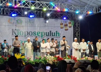Kloposepuluh Bersholawat  ‘Merajut Kerukunan dan Kedamaian’