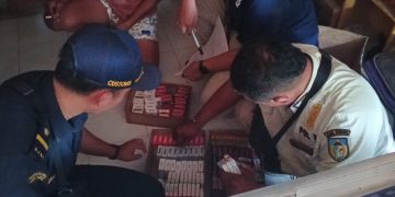 Satpol-PP Kabupaten Kediri Sita Ratusan Bungkus Rokok Ilegal