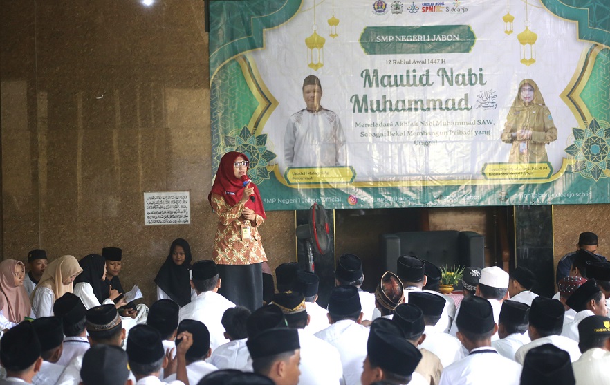 Peringati Maulid Nabi Muhammad SAW, SMP Negeri 1 Jabon Hidupkan Cinta Rasulullah