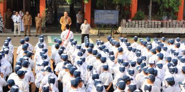 Hari Ini, SMP Negeri 1 Gresik Mulai Laksanakan Program Makan Bergizi Gratis