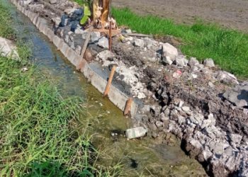 Proyek Saluran Irigasi P3-TGAI Di Kecamatan Tanggulangin Tidak Sesuai Standar Hingga Dibangun Diatas Pondasi Lama