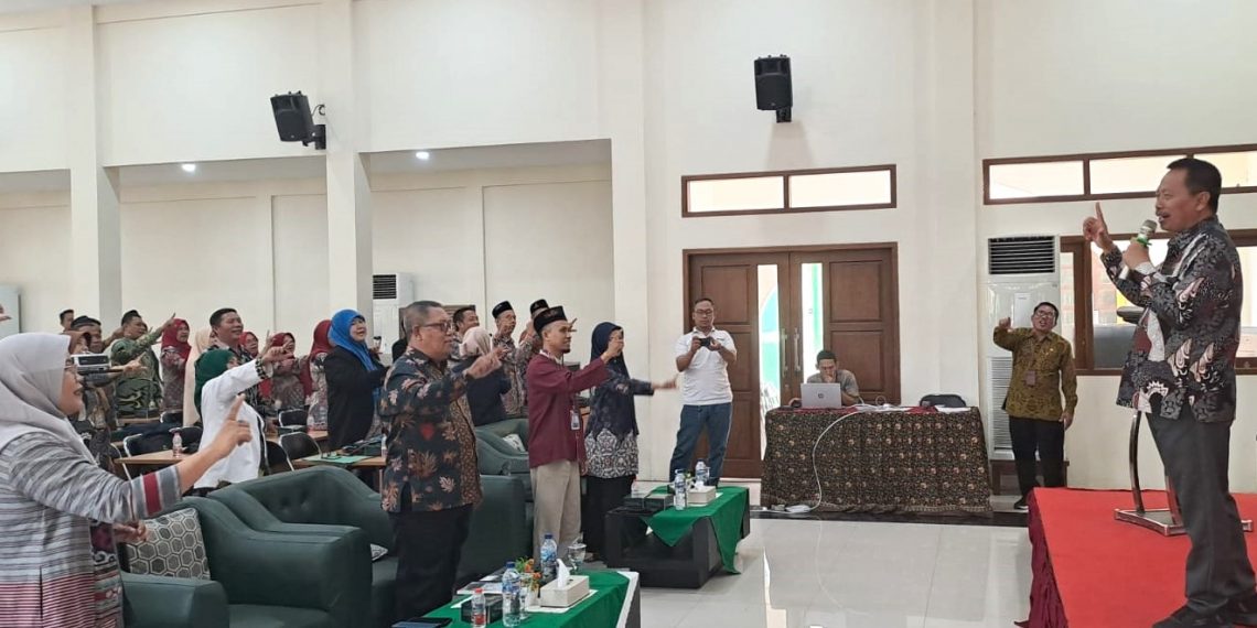 Dinas Dikbud Sidoarjo Membedah Naskah Akademik ‘Gerakan Budaya Literasi’