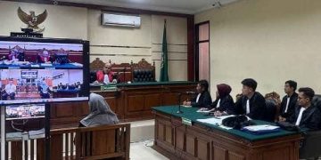 Korupsi Dana Hibah UMKM Rp 17,6 M, 2 Pejabat Diskoperindag Gresik (Nonaktif) Divonis 1 Tahun Penjara