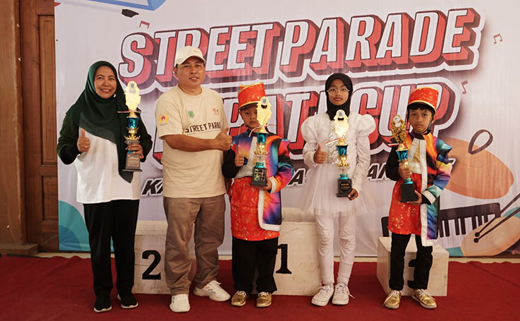 SD Maarif Jogosari Borong Juara Dumband Bupati Cup