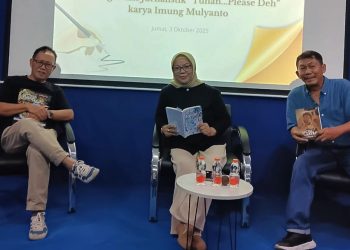 Imung Mulyanto Luncurkan Antologi Puisi ‘Tuhan, Plis Deh…’
