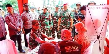 BMH Sidoarjo dan TNI Kolaborasi Bangun Desa Lewat TMMD ke-126 di Kedondong Tulangan