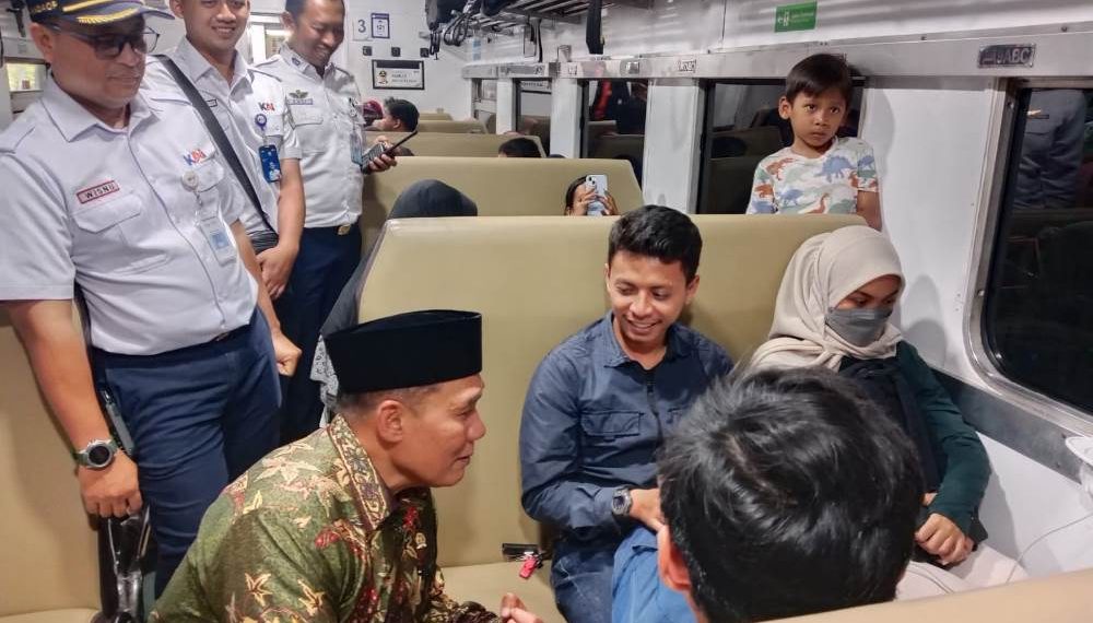 Bambang Haryo Tegaskan Pembangunan KRL Perlu Dipercepat