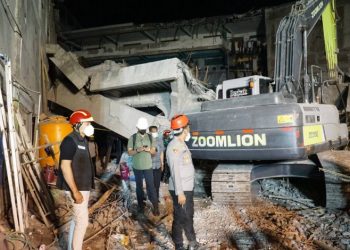 Bupati Subandi Pantau Hingga Dini Hari, Banyak Korban Ditemukan