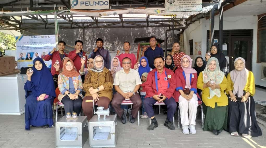 LPPM STIAMAK Angkat UMKM Terasi Sarioso lewat Hibah PKM DPPM Kemdiktisaintek