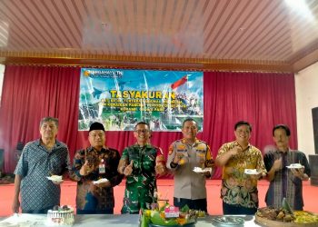 Perayaan HUT ke-80 TNI di Koramil 0809/11 Pare Berlangsung Khidmat