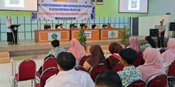 Dewan dan Dinas Dikbud Sidoarjo Mengajak Siswa SD dan SMP Stop Perundungan
