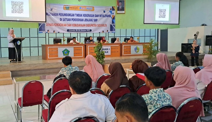 Dewan dan Dinas Dikbud Sidoarjo Mengajak Siswa SD dan SMP Stop Perundungan