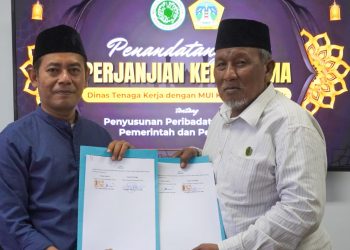 Jamin Hak Beribadah Pegawai dan Karyawan, MUI dan Disnaker Gresik Teken MoU Panduan Peribadatan di Kantor Pemerintahan dan Perusahaan