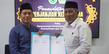 Jamin Hak Beribadah Pegawai dan Karyawan, MUI dan Disnaker Gresik Teken MoU Panduan Peribadatan di Kantor Pemerintahan dan Perusahaan