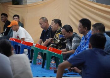 Dirut PDAM Turun ke Lapangan, Warga Alana Tambak Oso Dapat Solusi Air yang Permanen