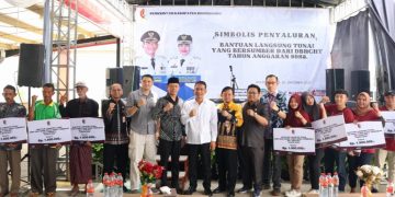 Kabupaten Bojonegoro Salurkan BLT DBHCHT untuk Kesejahteraan Buruh Pabrik Rokok dan Buruh Tani Tembakau