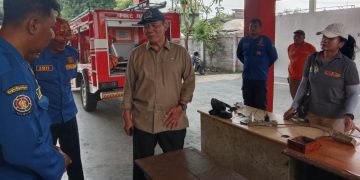 Bertaruh Nyawa dan Digaji Rp 2,2 Juta, Bambang Haryo : Pemerintah Harus Perhatikan Kesejahteraan dan Asuransikan Keselamatan Petugas Damkar