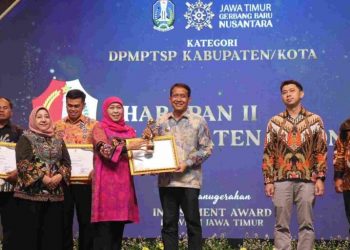 Pemkab Bojonegoro Ukir Prestasi di Jatim Fest 2025: Sabet Investment Award Harapan II